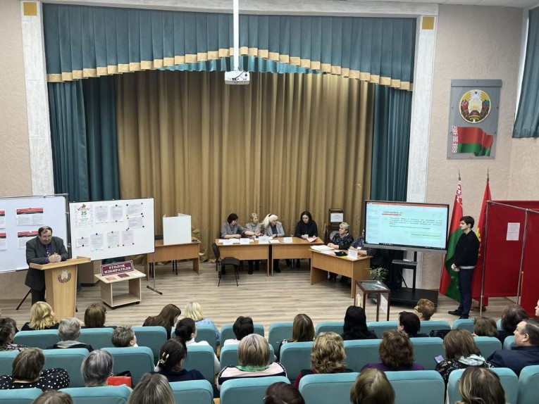 В Беларуси продолжается подготовка к выборам депутатов в единый день голосования.