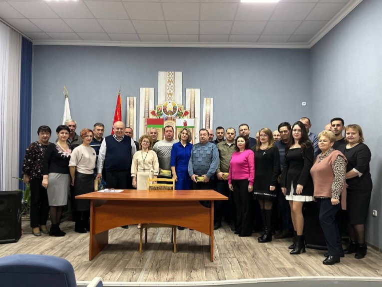 Поздравляем с Днем Защитника Отечества!