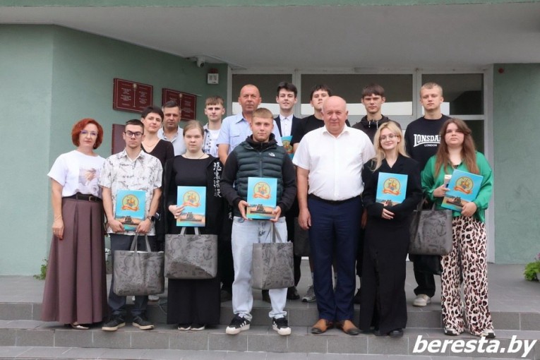 В КСУП «Воронецкий» прошла диалоговая площадка «С молодыми на равных»